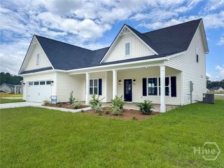 226 Cottage Loop, Midway, GA 31320