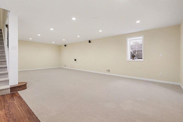 6345 Brookview Drive, Saline, MI 48176