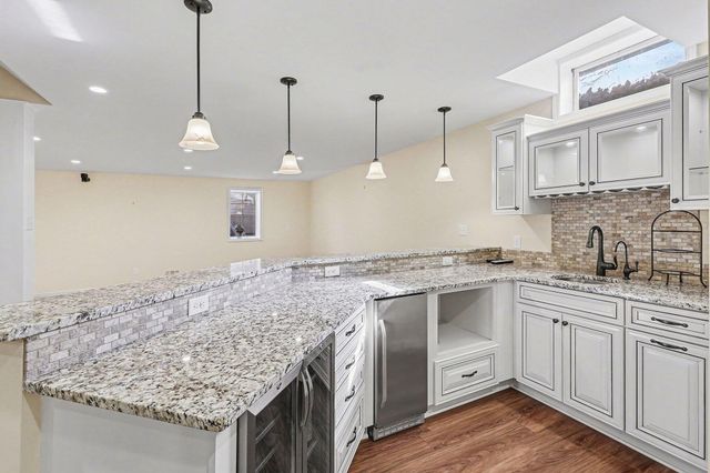 6345 Brookview Drive, Saline, MI 48176