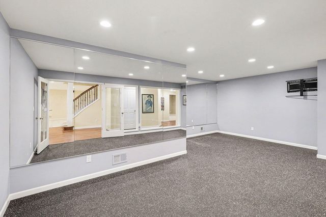 6345 Brookview Drive, Saline, MI 48176