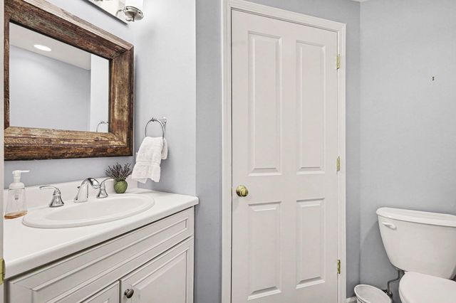 6345 Brookview Drive, Saline, MI 48176