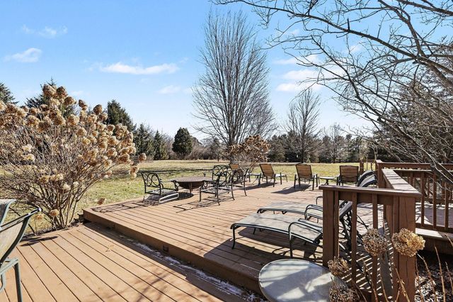 6345 Brookview Drive, Saline, MI 48176