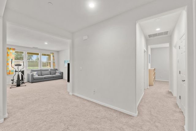 712 Renoir Ln, Stockton, CA 95209