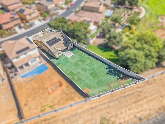 712 Renoir Ln, Stockton, CA 95209