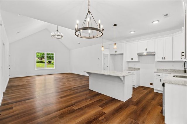 3005 Crystal Mark Lane, Dalton, GA 30721