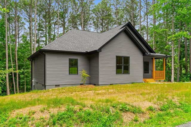 3005 Crystal Mark Lane, Dalton, GA 30721