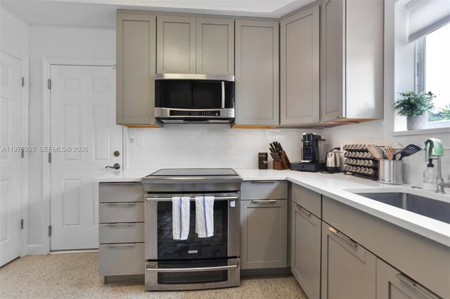 8700 N Miami Ave 8700, El Portal, FL 33150