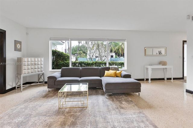 8700 N Miami Ave 8700, El Portal, FL 33150