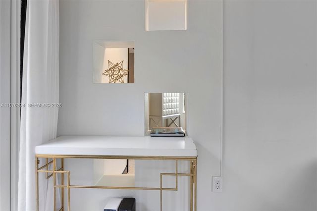 8700 N Miami Ave 8700, El Portal, FL 33150