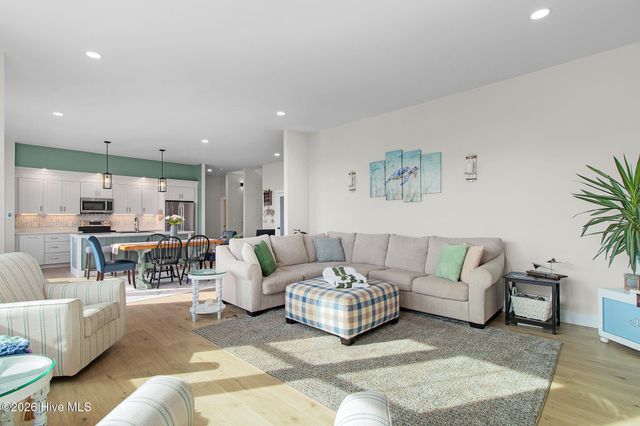 103 Port Lane, Newport, NC 28570