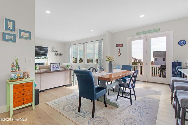 103 Port Lane, Newport, NC 28570