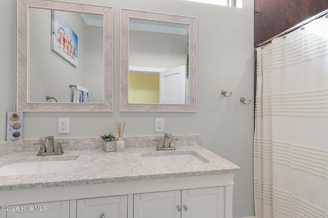 103 Port Lane, Newport, NC 28570