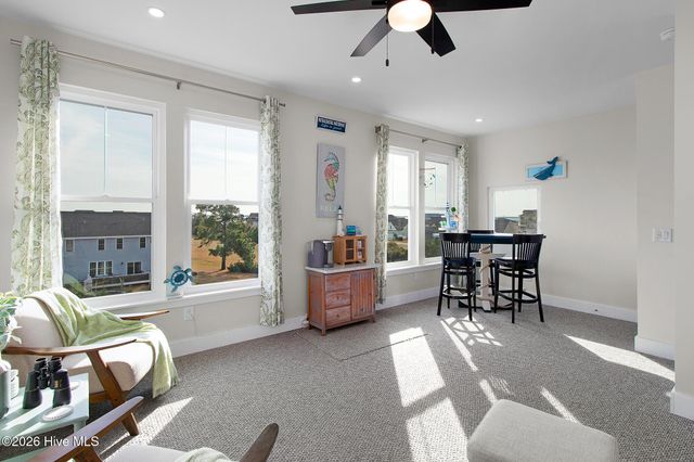 103 Port Lane, Newport, NC 28570