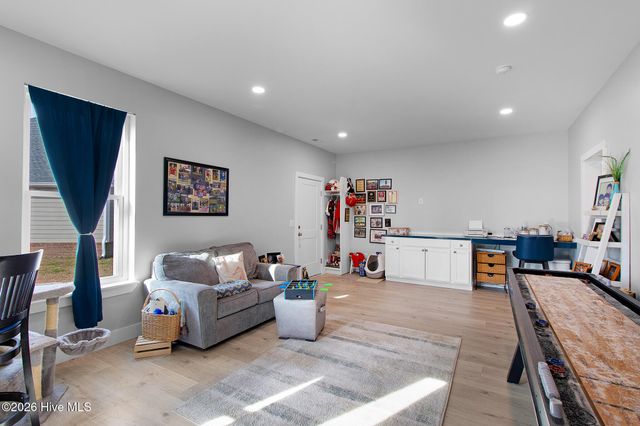 103 Port Lane, Newport, NC 28570