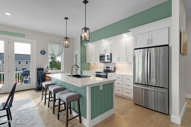 103 Port Lane, Newport, NC 28570