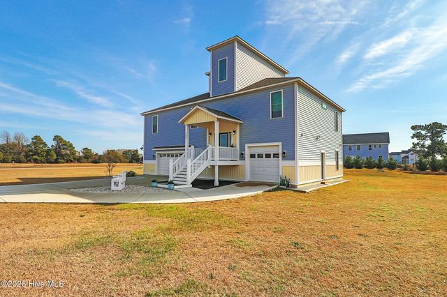 103 Port Lane, Newport, NC 28570