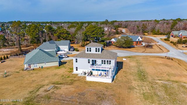 103 Port Lane, Newport, NC 28570