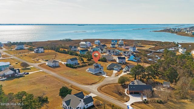 103 Port Lane, Newport, NC 28570