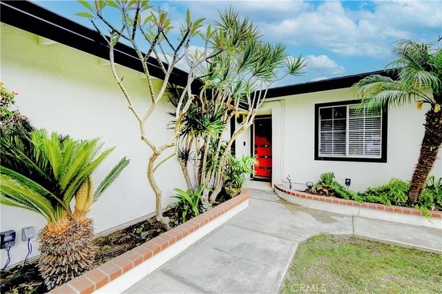 641 Joann Street, Costa Mesa, CA 92627