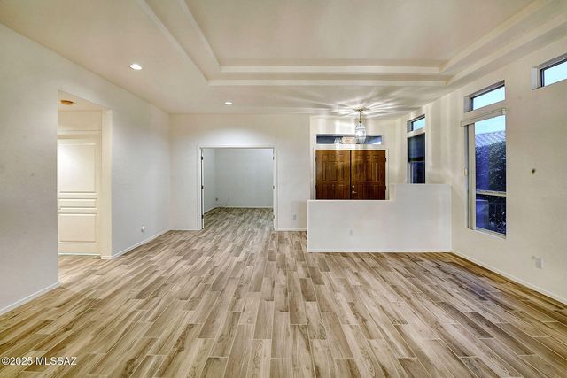 345 W Continental Vista Place, Green Valley, AZ 85614