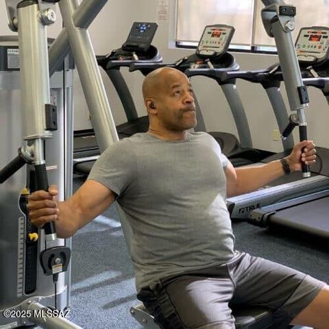 345 W Continental Vista Place, Green Valley, AZ 85614