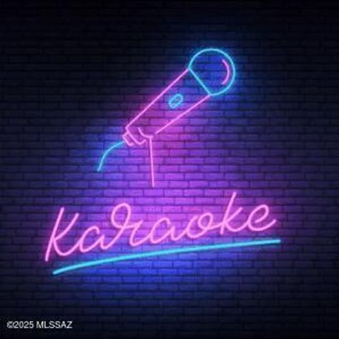 345 W Continental Vista Place, Green Valley, AZ 85614