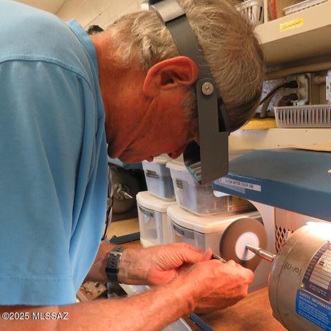 345 W Continental Vista Place, Green Valley, AZ 85614