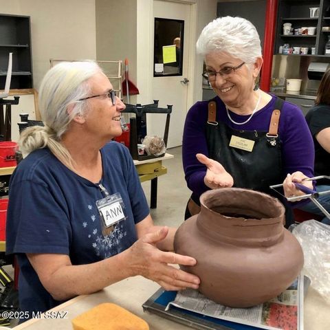 345 W Continental Vista Place, Green Valley, AZ 85614