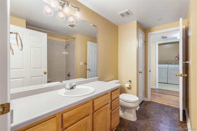 1330 S Monaco Parkway 14, Denver, CO 80224