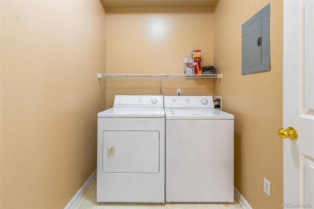 1330 S Monaco Parkway 14, Denver, CO 80224