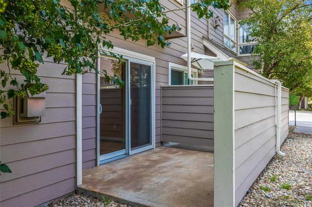 1330 S Monaco Parkway 14, Denver, CO 80224