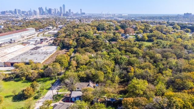 1600 Seale Street, Dallas, TX 75208