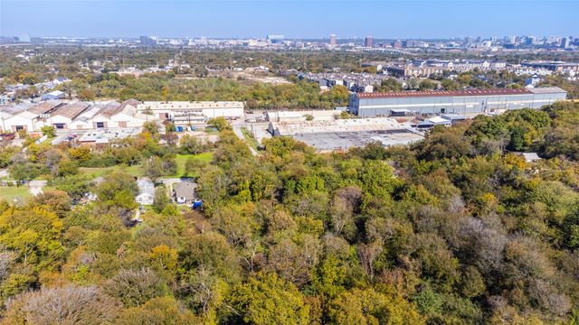 1600 Seale Street, Dallas, TX 75208