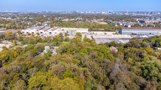 1600 Seale Street, Dallas, TX 75208