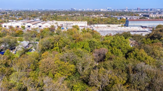 1600 Seale Street, Dallas, TX 75208