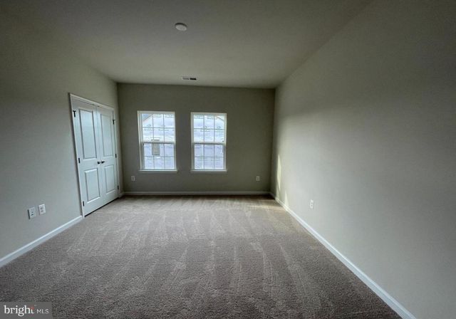 1113 RAMPART DR, Fredericksburg, VA 22401