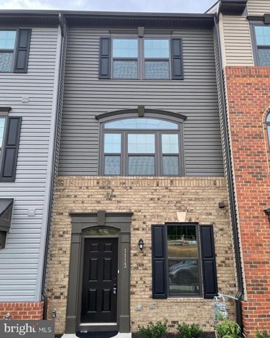1113 RAMPART DR, Fredericksburg, VA 22401