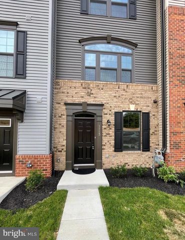 1113 RAMPART DR, Fredericksburg, VA 22401