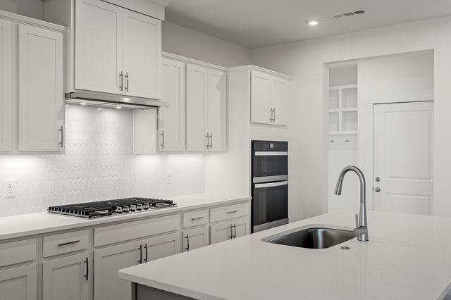 7672 Hatcher Heights Dr, Fairview, TN 37062