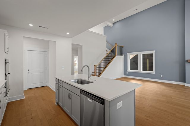 7672 Hatcher Heights Dr, Fairview, TN 37062