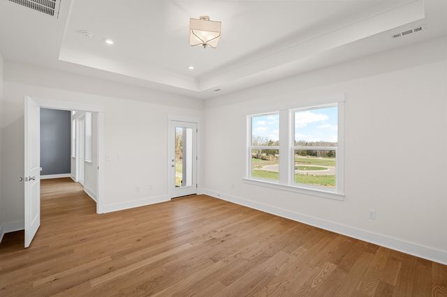 7672 Hatcher Heights Dr, Fairview, TN 37062