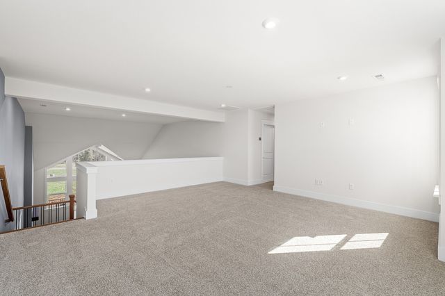 7672 Hatcher Heights Dr, Fairview, TN 37062