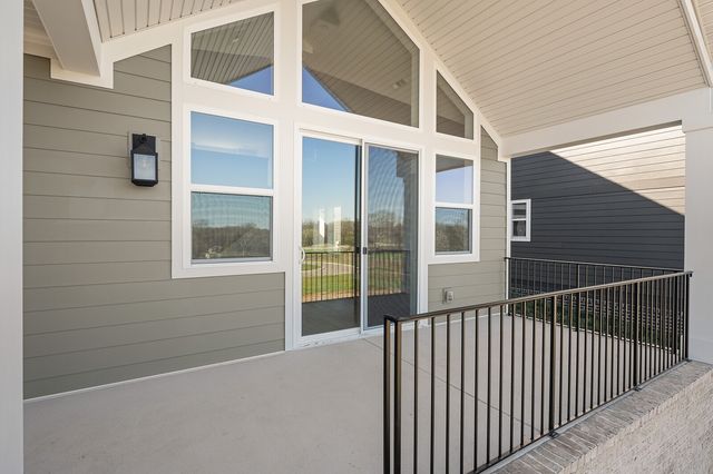 7672 Hatcher Heights Dr, Fairview, TN 37062