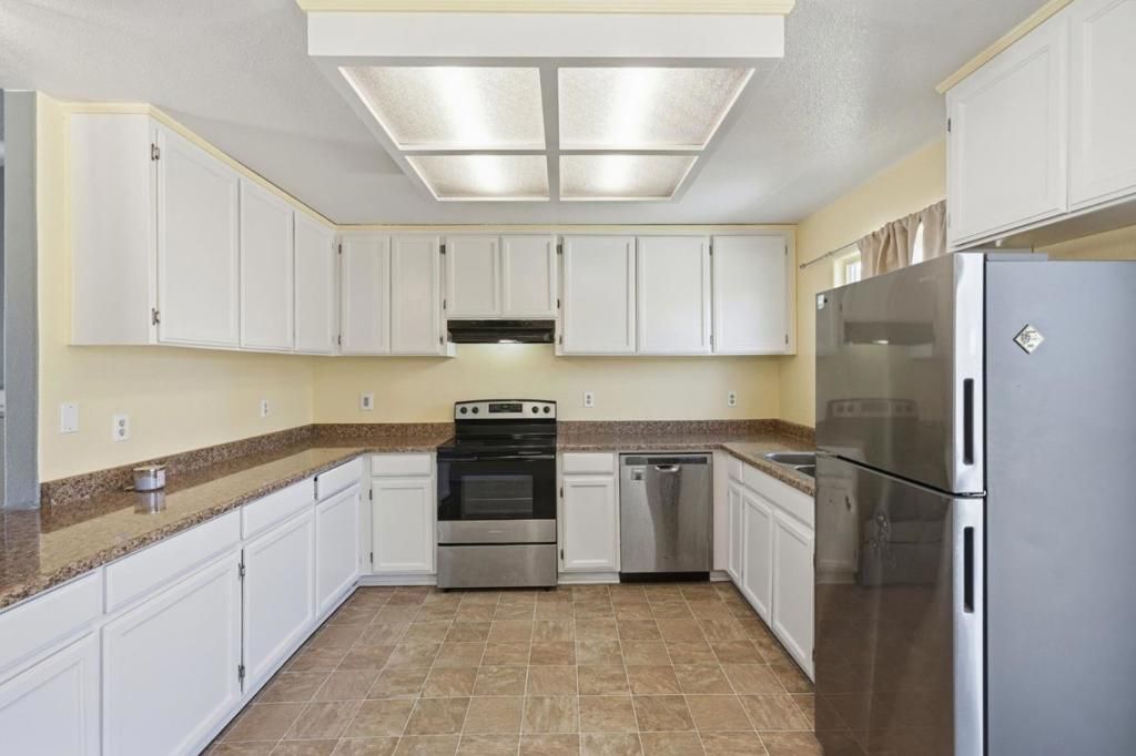 Image 5 of property listing at 1934 Mcgee Avenue, Dos Palos, CA 93620