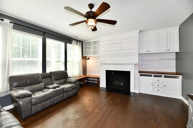 5737 Chazimal Street, Plainfield, IN 46168