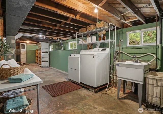 19127 80th Avenue W, Edmonds, WA 98026