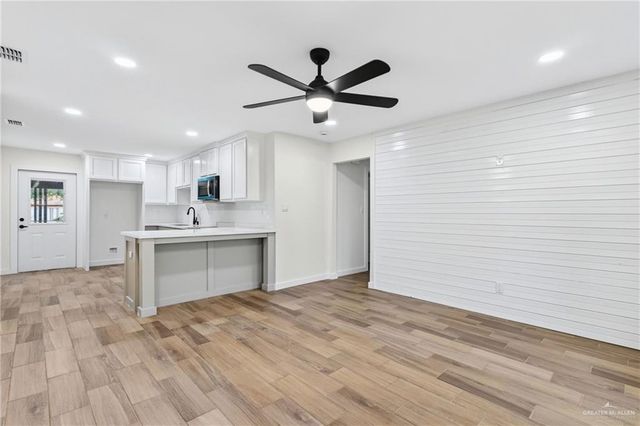 3016 Quince Avenue, Mcallen, TX 78501