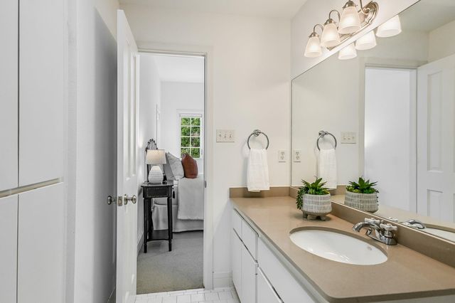 1506 W 13th ST 11, Austin, TX 78703