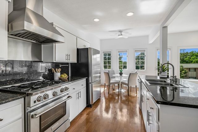 1506 W 13th ST 11, Austin, TX 78703