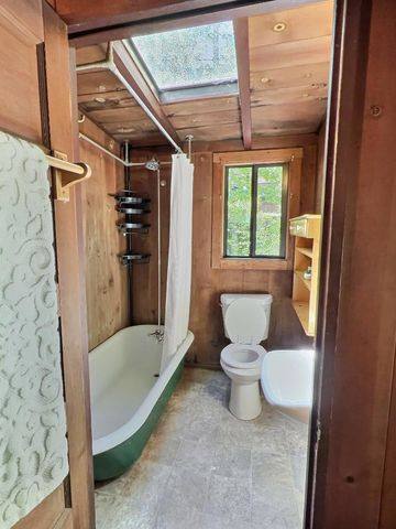 173 N Sequoia Road, Boulder Creek, CA 95006